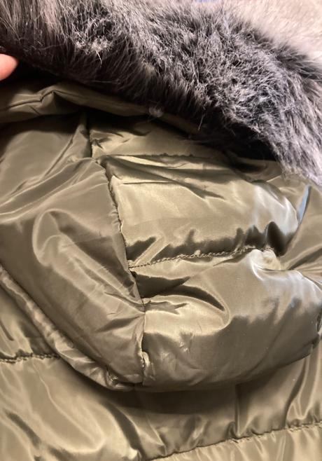 Oteplená krásna zimná bunda s prešivanim na rukáve, xl