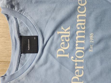 Modré tričko  peak performance, 146