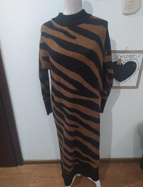 Pletené šaty, bonprix,38