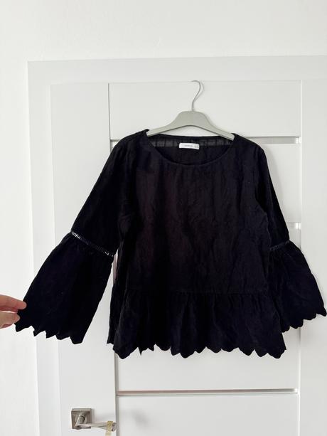 Čierna bluzka, reserved,38