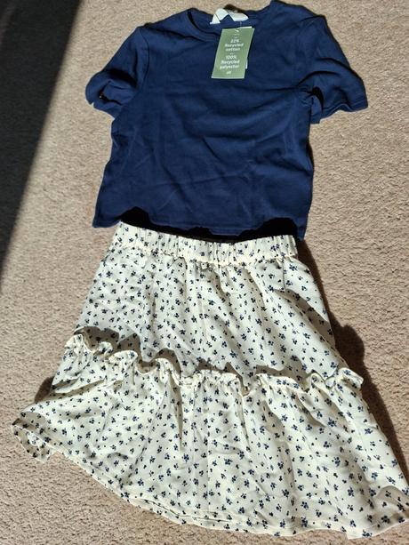 Sukna s trickom, h&m,158