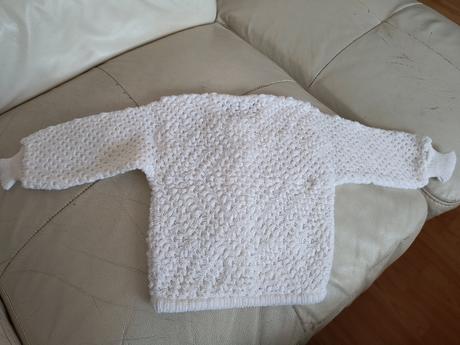 Nádherný biely svetrík 80, 80
