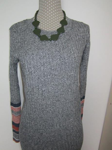 1690. h&m šaty, h&m,s