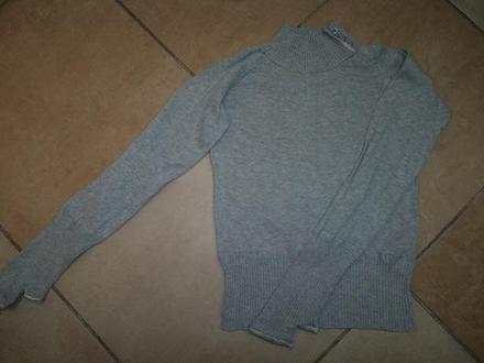 Rolákový svetrík s rukavičkami v.134, 134