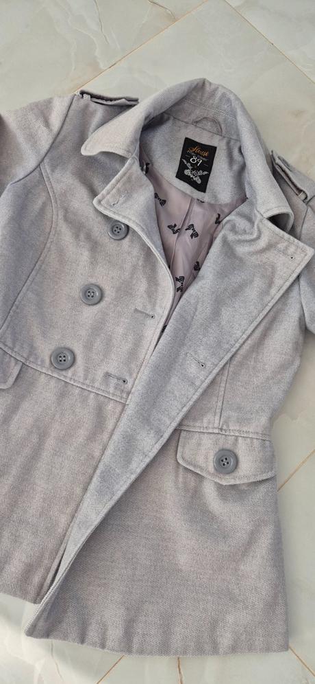 Sivý kabátik, xs