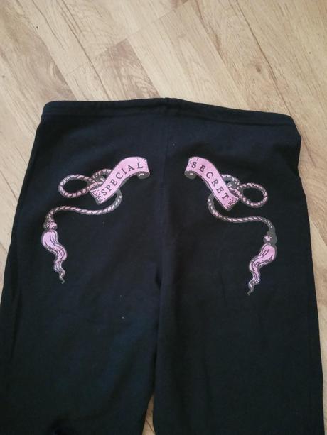 Strečové teplaky m/l, next,m