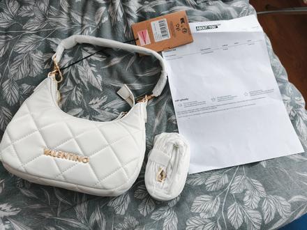 Valentino kabelka, valentino