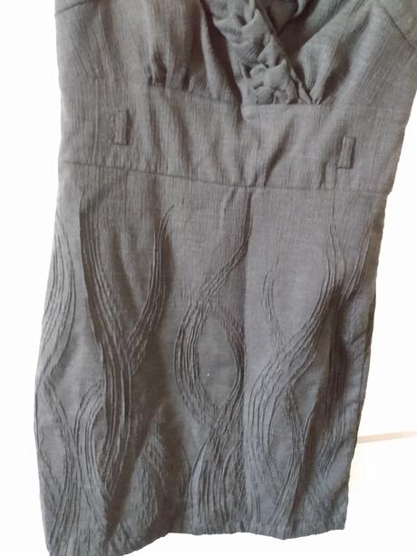 Spoločenské šaty, m