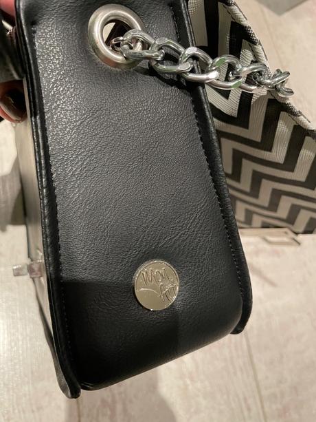 Monart kabelka, monart