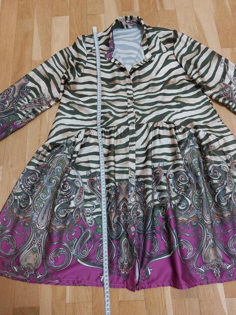 Šaty veľkosť uni, 