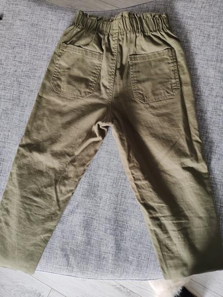 Predám nohavice, 140