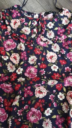 Kvetovaná blúzka, f&f,42