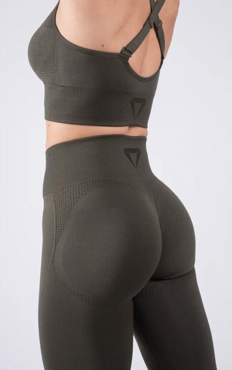 Športová podprsenka českej značky aeon athletics, m