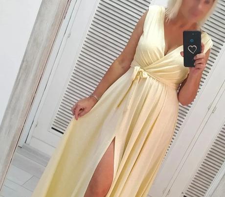 Spoločenské šaty s trblietkami, s