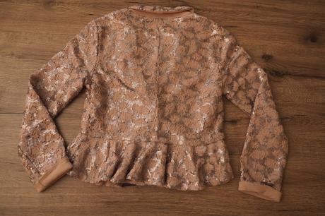 Dievčenské sako, next,140