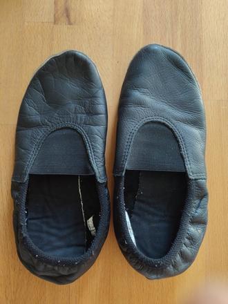 Dievčenské cvičky, balerinky na tanecnú, decathlon,34