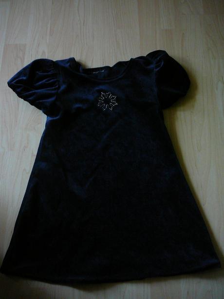 Dievcenske saty, 110