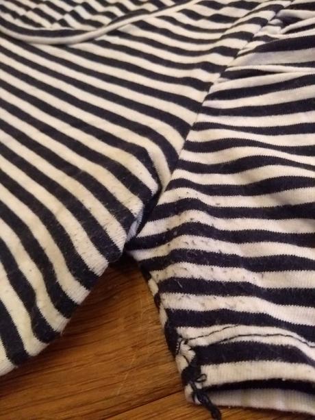 Pásikavé tričko s krátkym rukávom, m