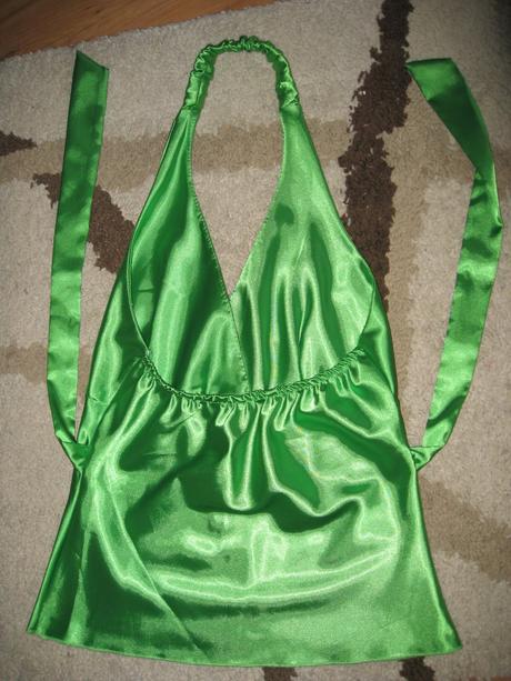 Zeleny satenovy top, s