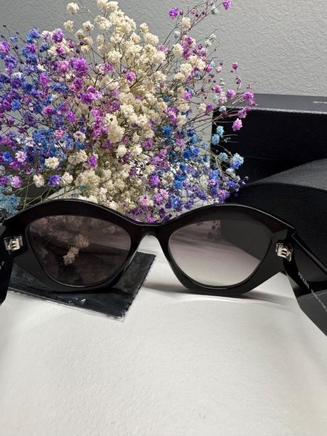 Damske slnecne okuliare cat eye prada, prada