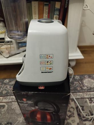 Eletrický strúhač, krájač., 