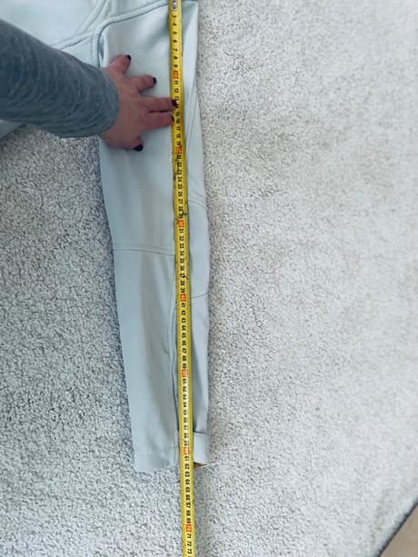 Softshelova bunda, 36