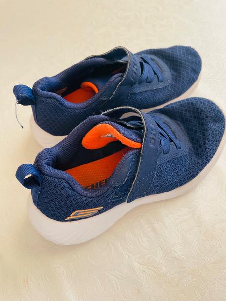 Tenisky velmi dobry stav, skechers,31