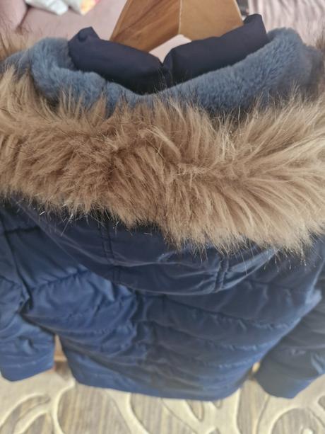 Dlhá zimna dievcenska bunda, mountain warehouse,152