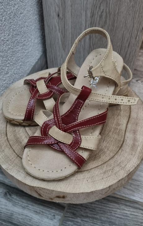 Sandalky kožené, kornecki,30