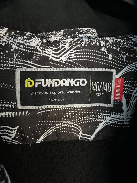 Predám lyžiarsku bundu v. 140-146, 140