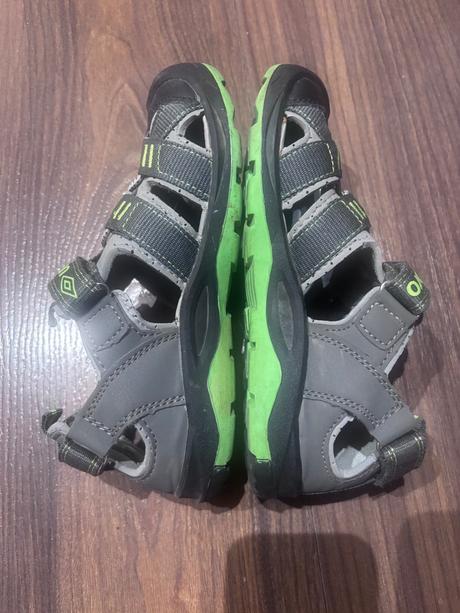 Sandale, umbro,34