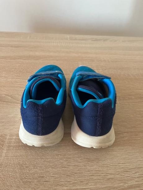 Chlapčenské tenisky adidas v. 34, adidas,34