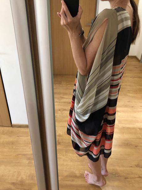 Super maskovacie šaty s/m, s