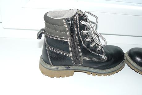 Vysoké topánky, 27