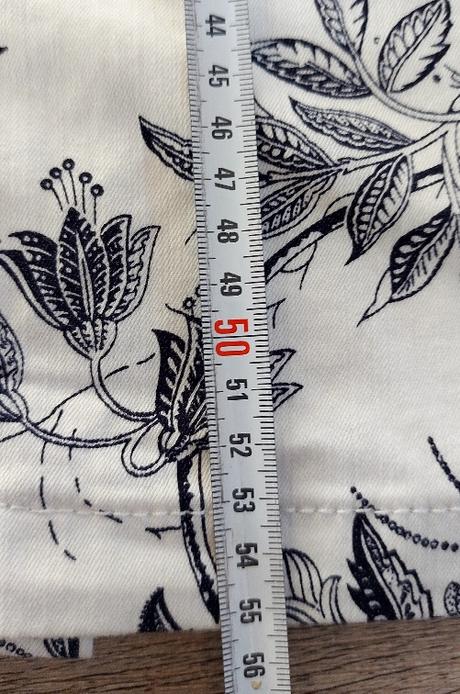 Čiernobiela sukňa bonita, 38