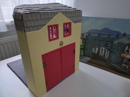 Stanica pre požiarnika sama, 