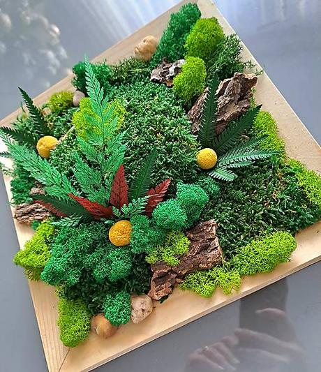 Machová dekorácia 30x30cm, 