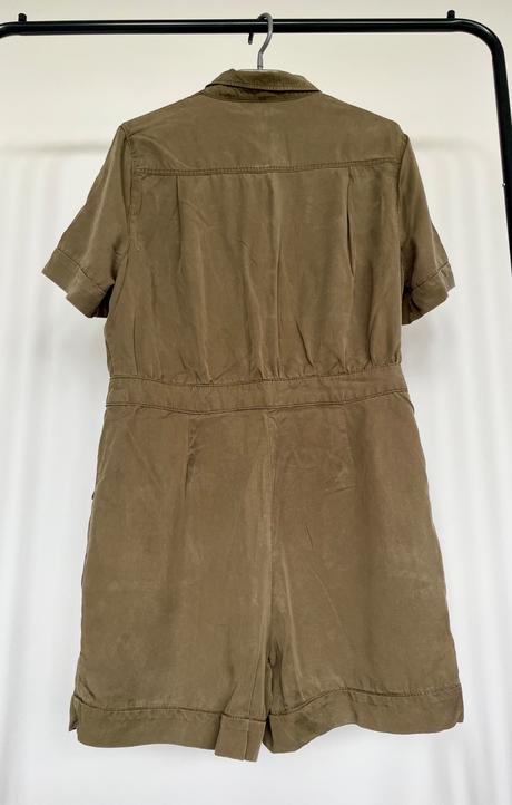 Olivový overal, camaieu