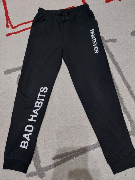 Tepláky sinsay v.146, sinsay,146