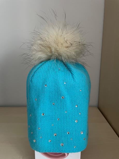 Ciapka s kamienkami,