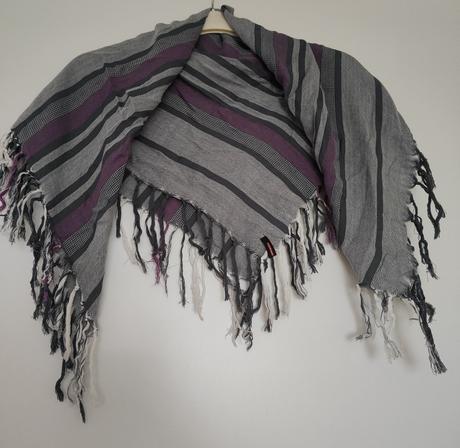 Šatka esprit, esprit