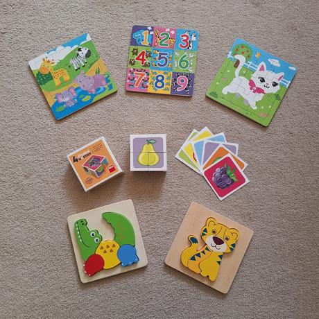 Prve kocky / vkladacky / puzzle,