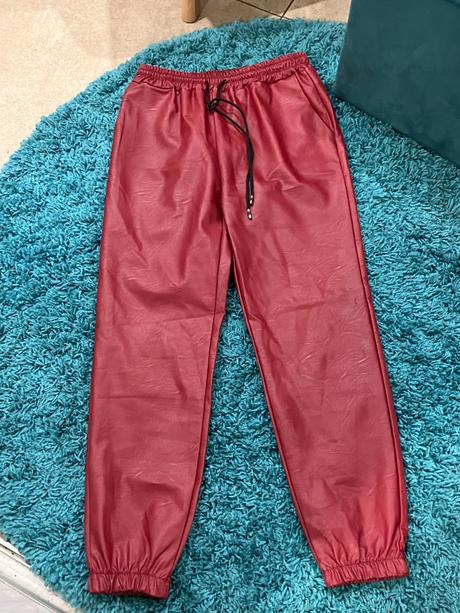 Dámske bordové koženkové nohavice (uni), l / m