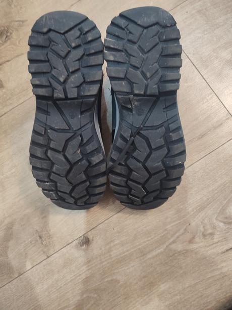 Topánky, 42
