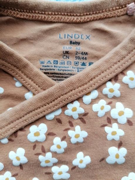 Body brusnice, kvietky, lindex,62