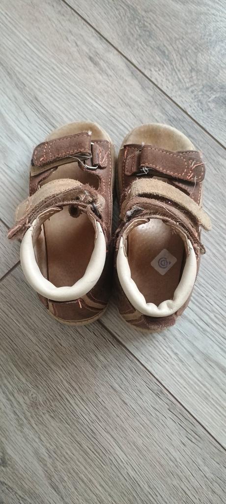 Ortopedicke topanky, 26