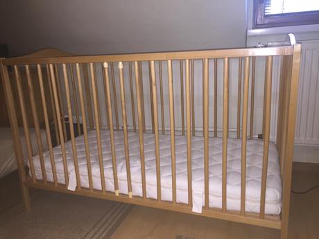 Drevená postieľka, šírka (cm): 60,dĺžka (cm): 120