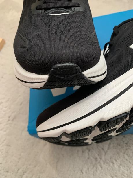 Hoka clifton 10 wide, 40