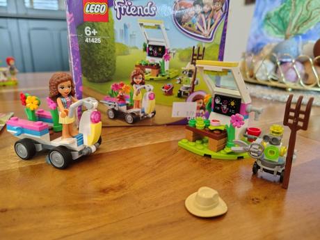 Lego friends 41425 olivia a jej kvetinová záhrada, 