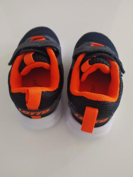 Detske tenisky, sandále 21,22 skechers, adidas,lot,